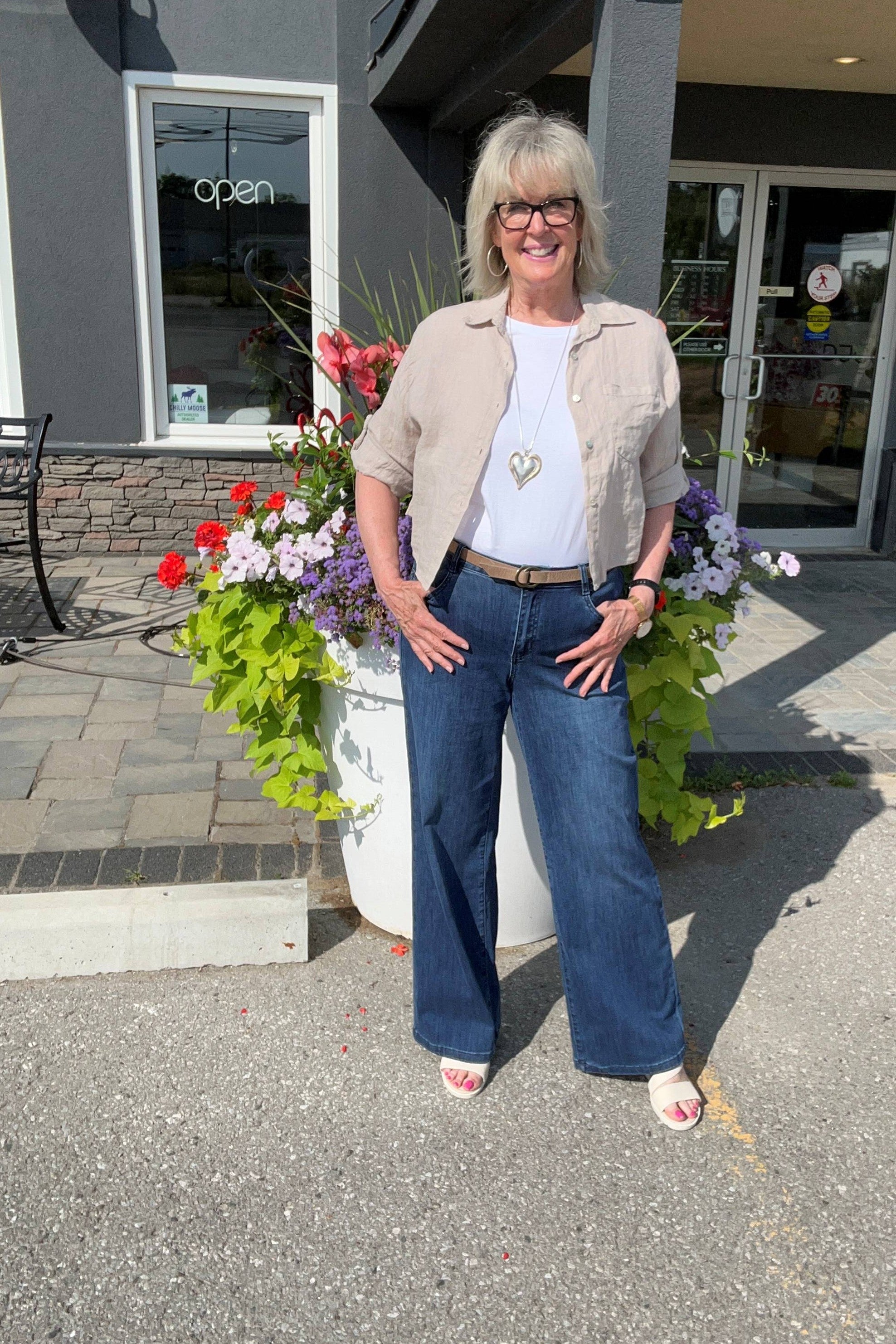 FEMME FATALE Linen Jacket