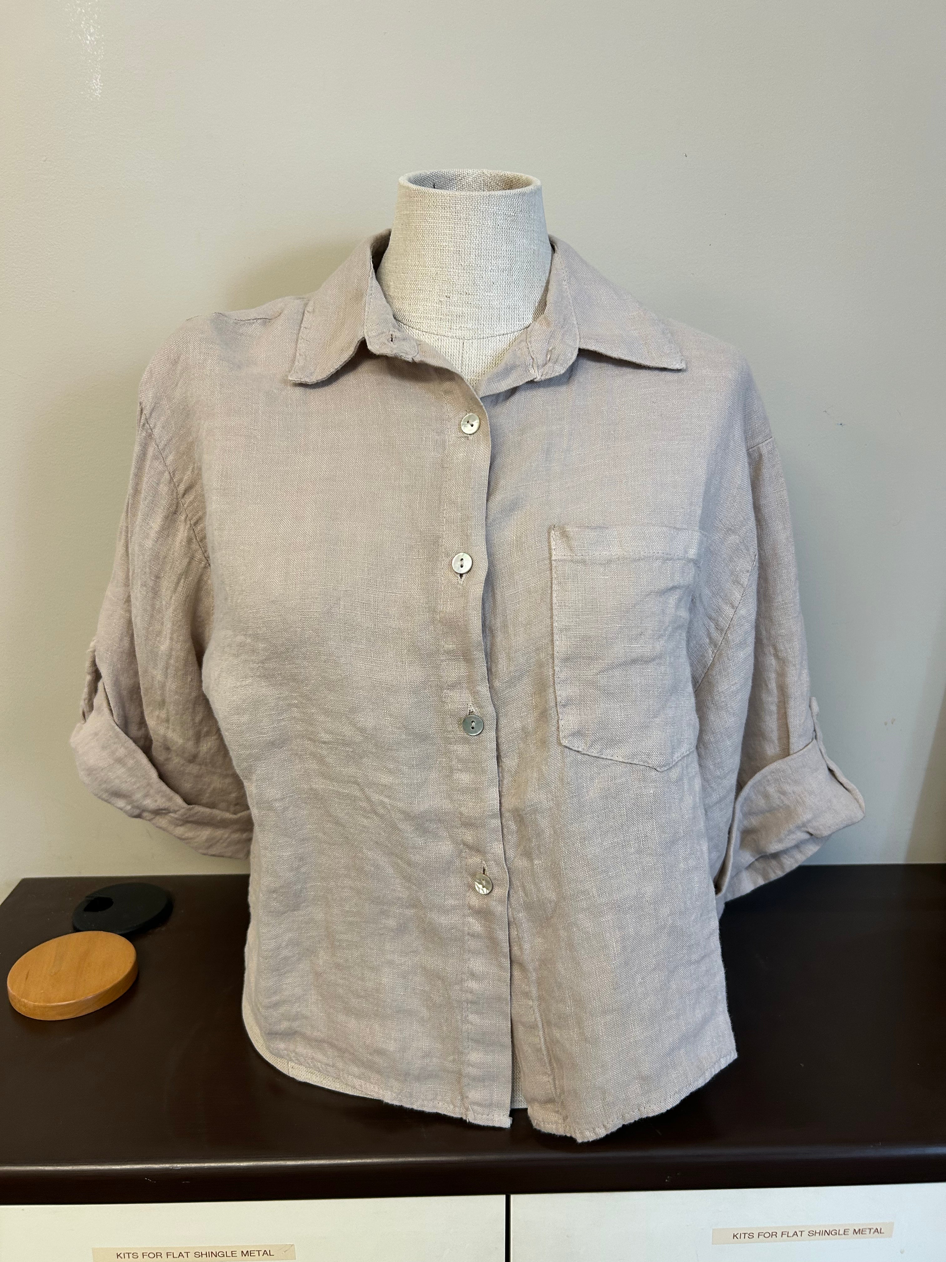 FEMME FATALE Linen Jacket