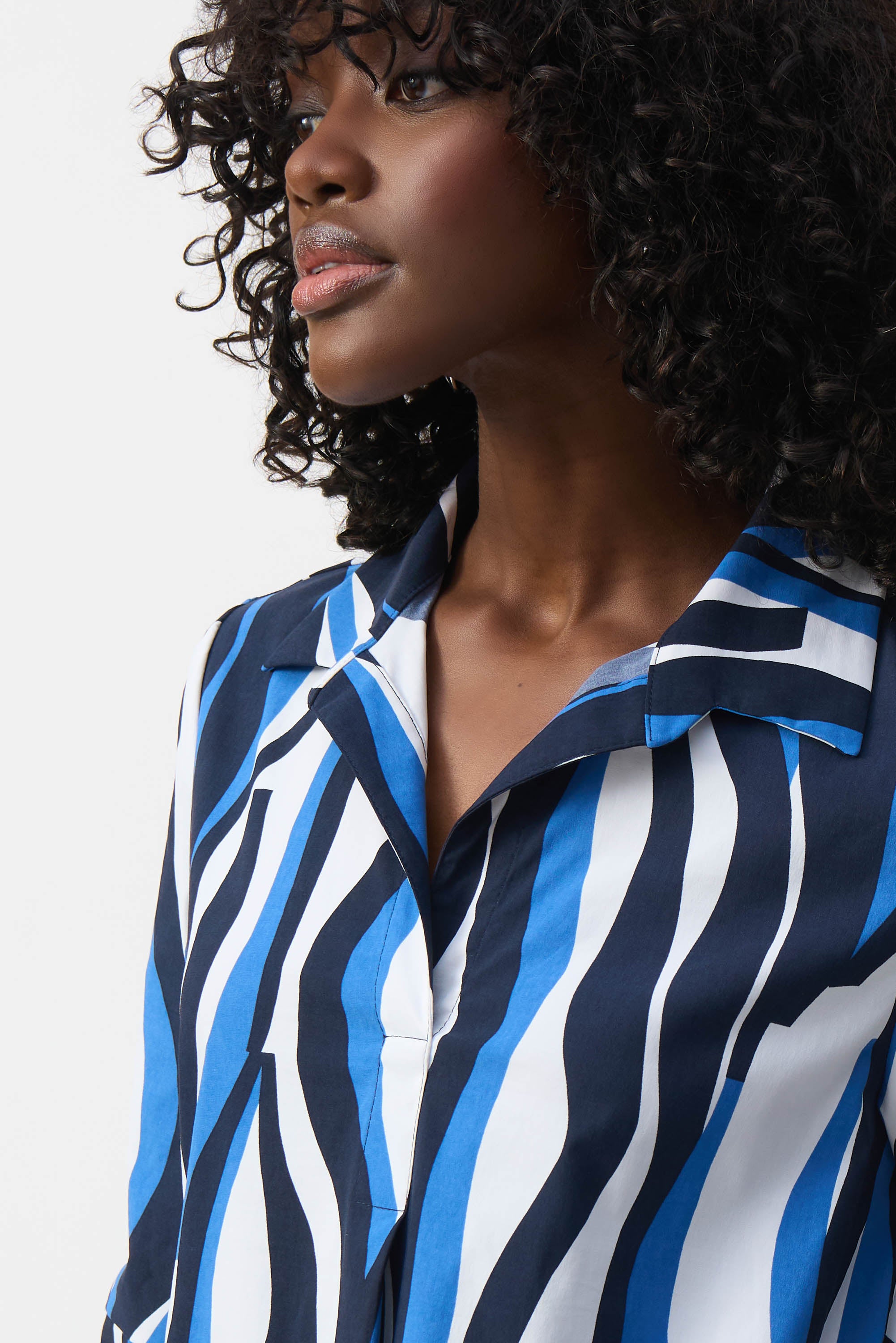 JOSEPH RIBKOFF Trapeze Shirt Dress
