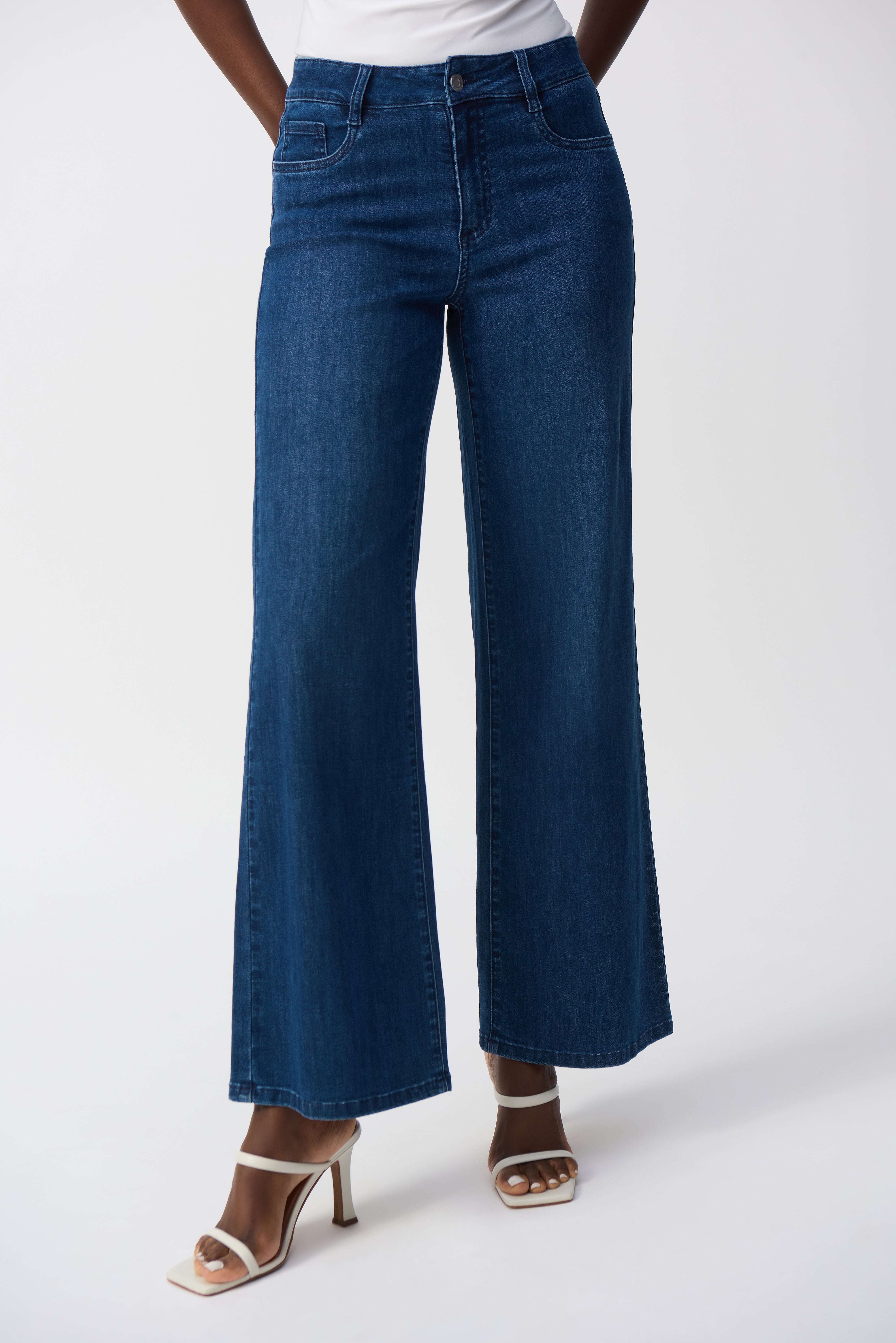 JOSEPH RIBKOFF Wide Leg Denim