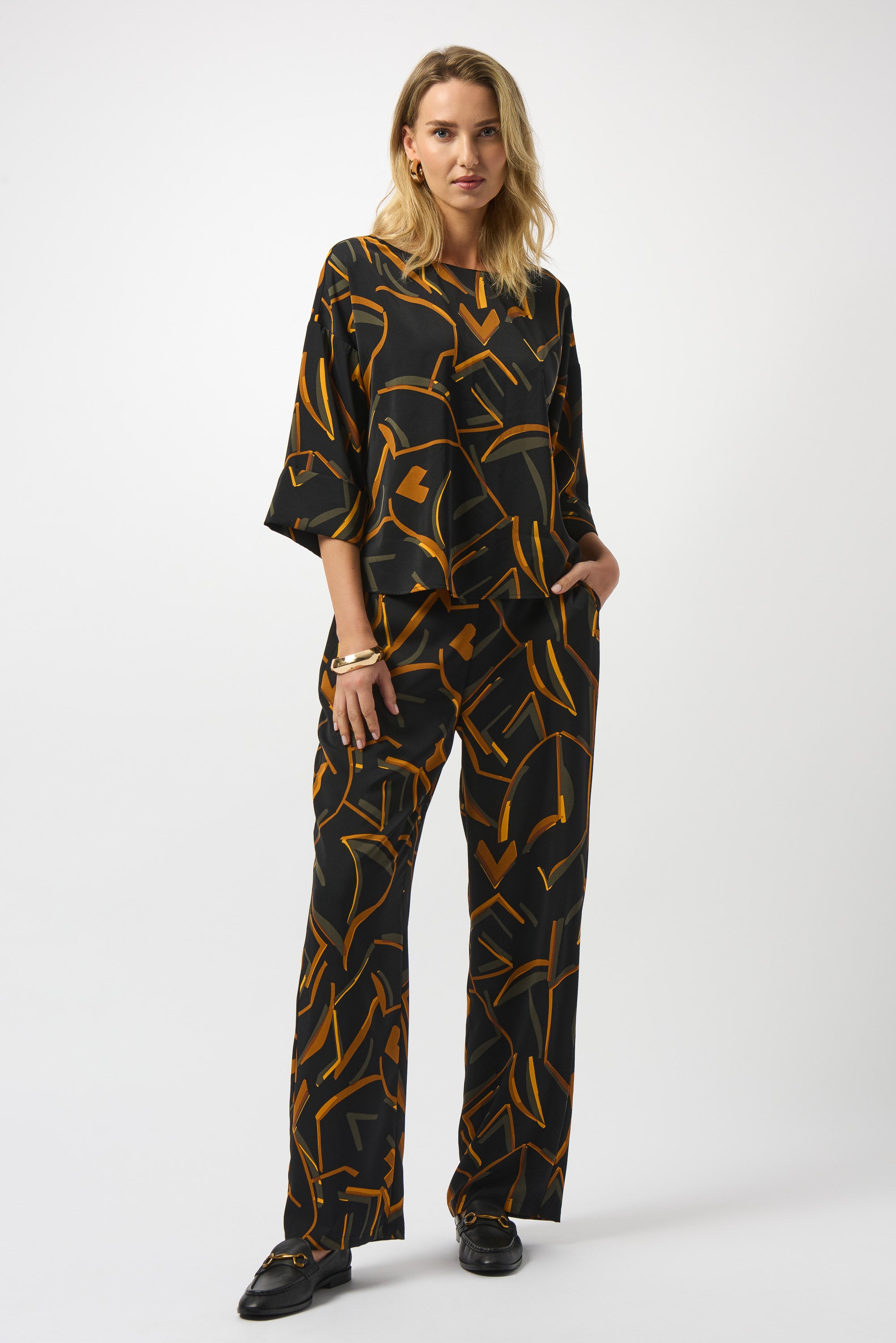 JOSEPH RIBKOFF Geometric Pattern Top