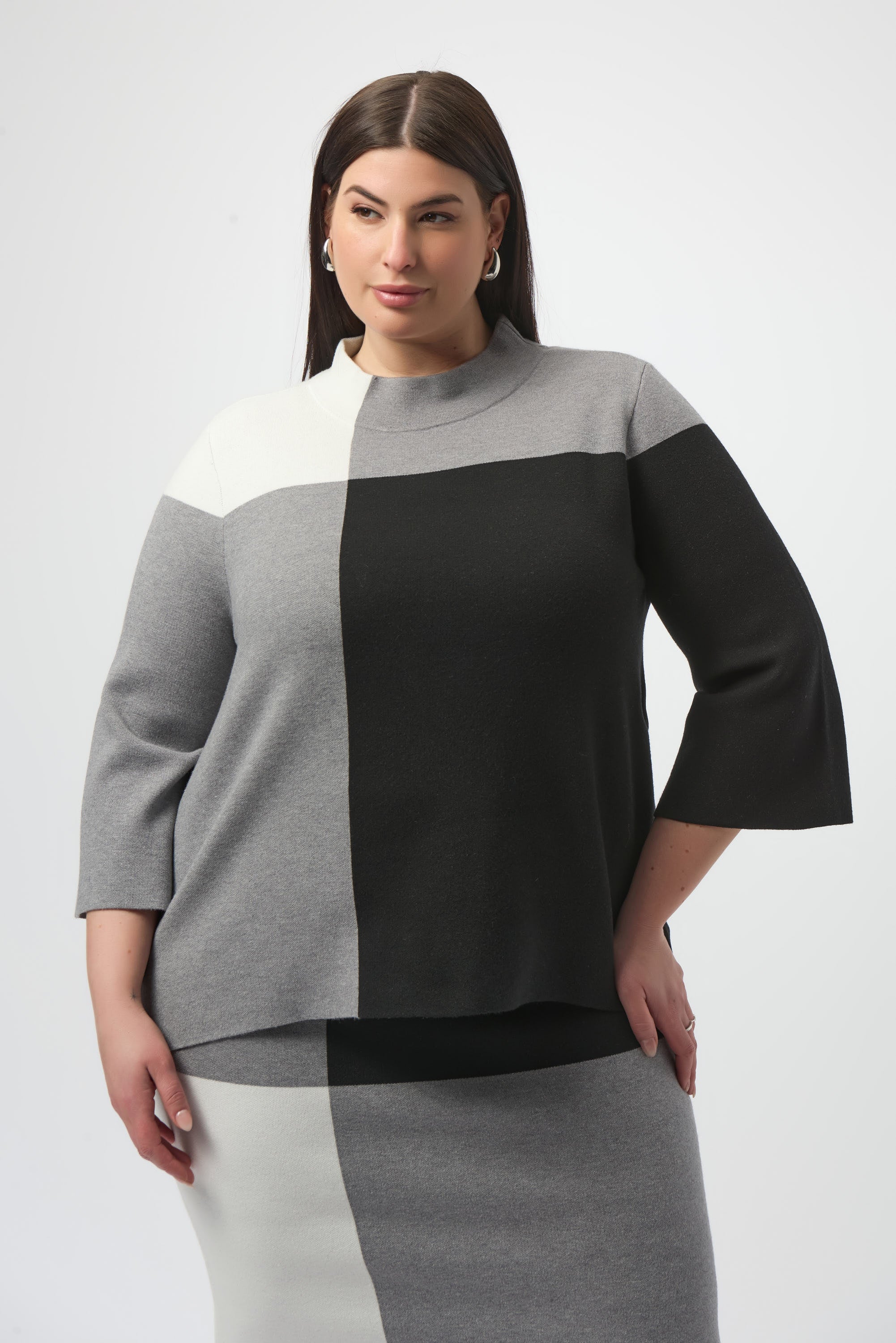 JOSEPH RIBKOFF Colour Block Sweater