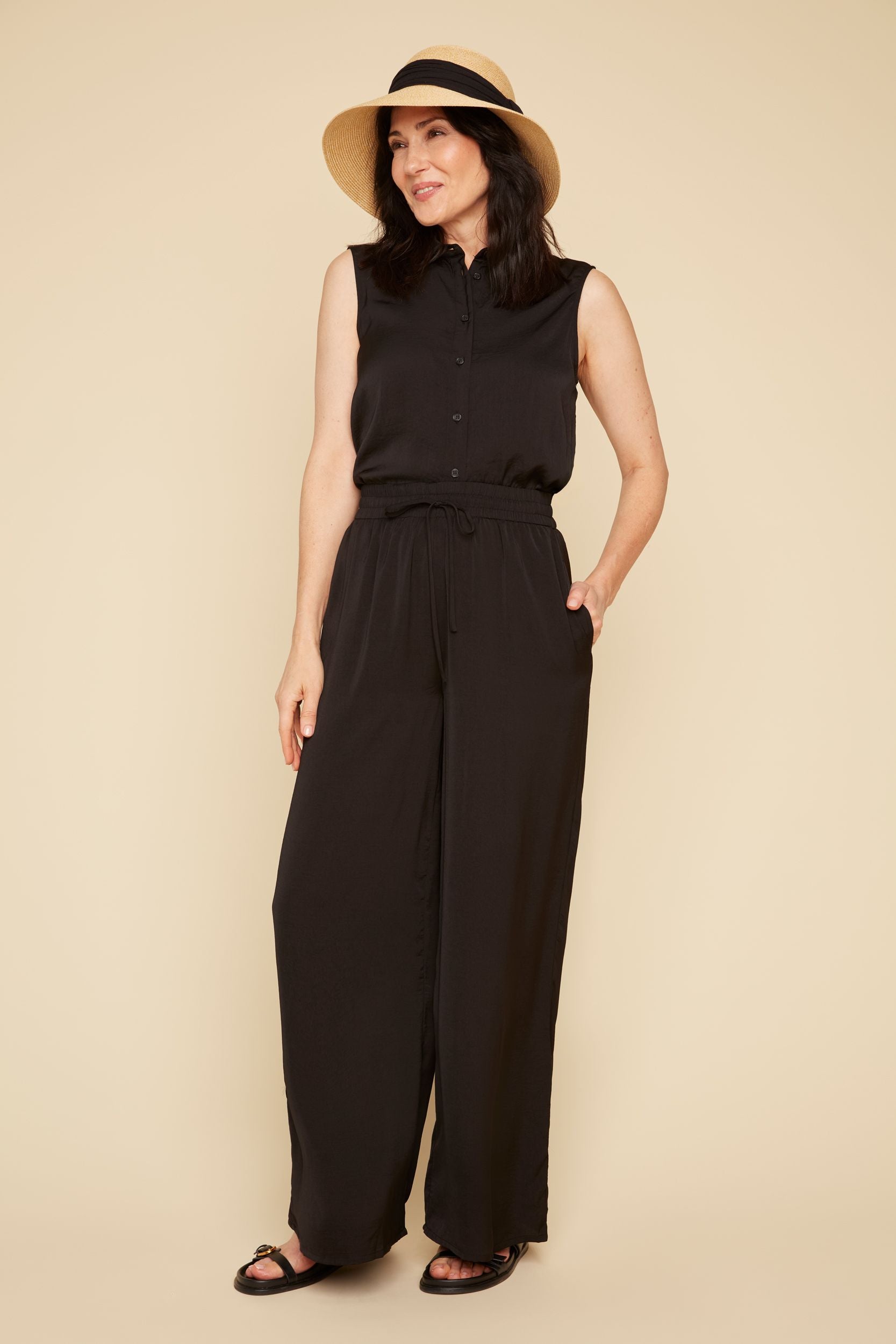 RENUAR Sleeveless Blouse