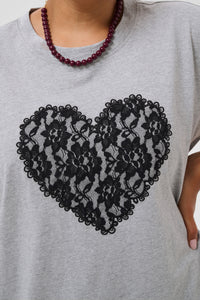 KAFFE CURVE Heart T-Shirt