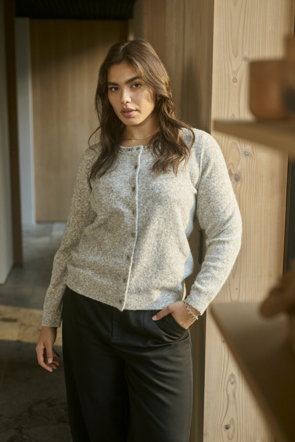 KAFFE CURVE Round Neck Cardigan