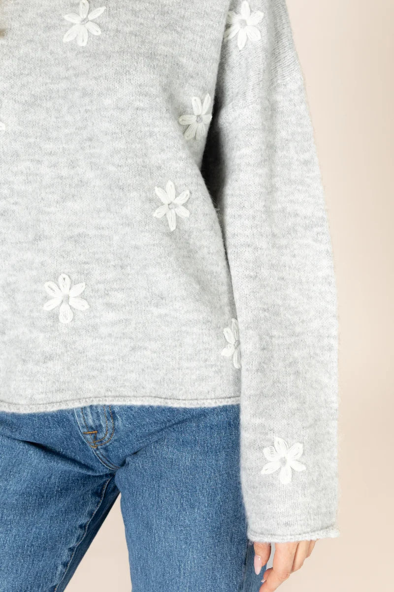 LYLA + LUXE AidenDaisy Sweater