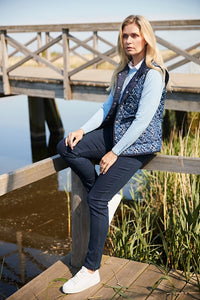 SUNDAY Faux White Collar Top