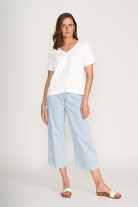 FOIL V Benefits Linen Top