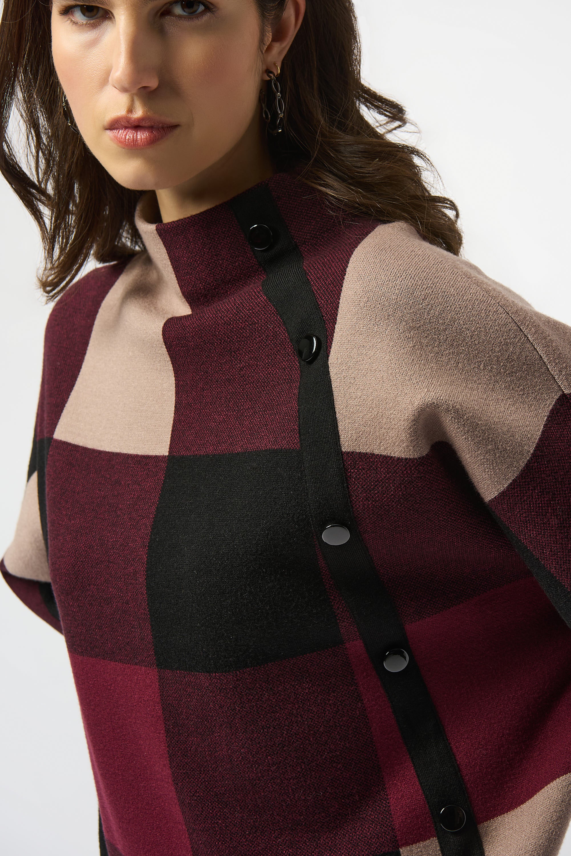 JOSEPH RIBKOFF Colour Block Sweater