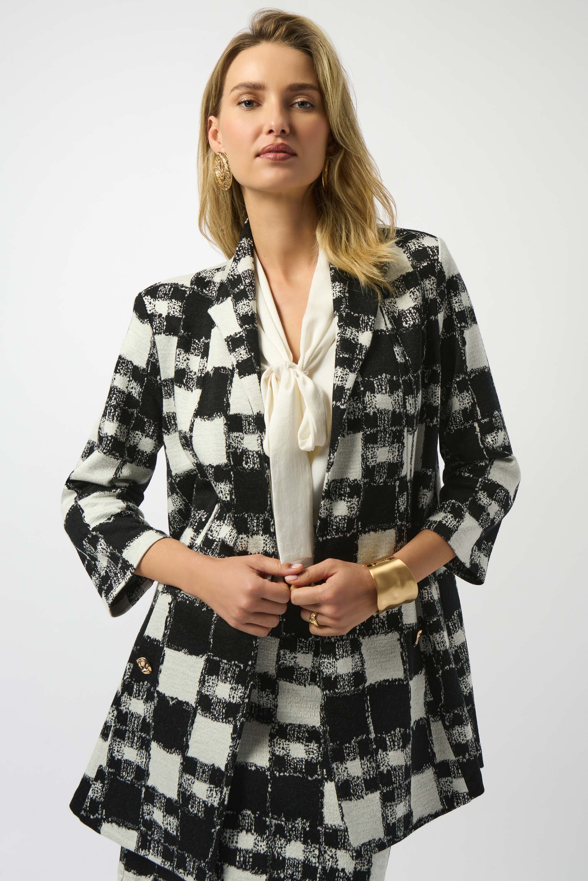 JOSEPH RIBKOFF Blazer