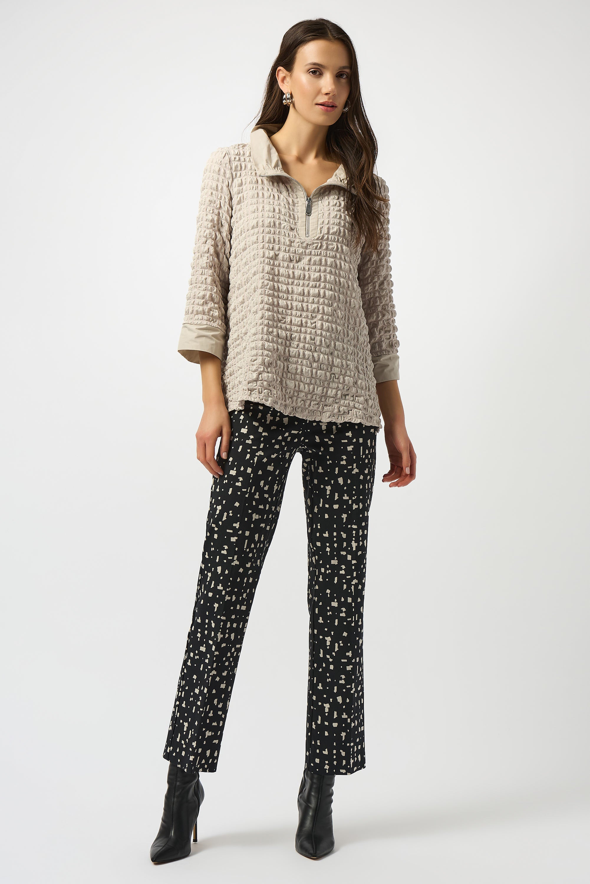 JOSEPH RIBKOFF Bubble Style Blouse