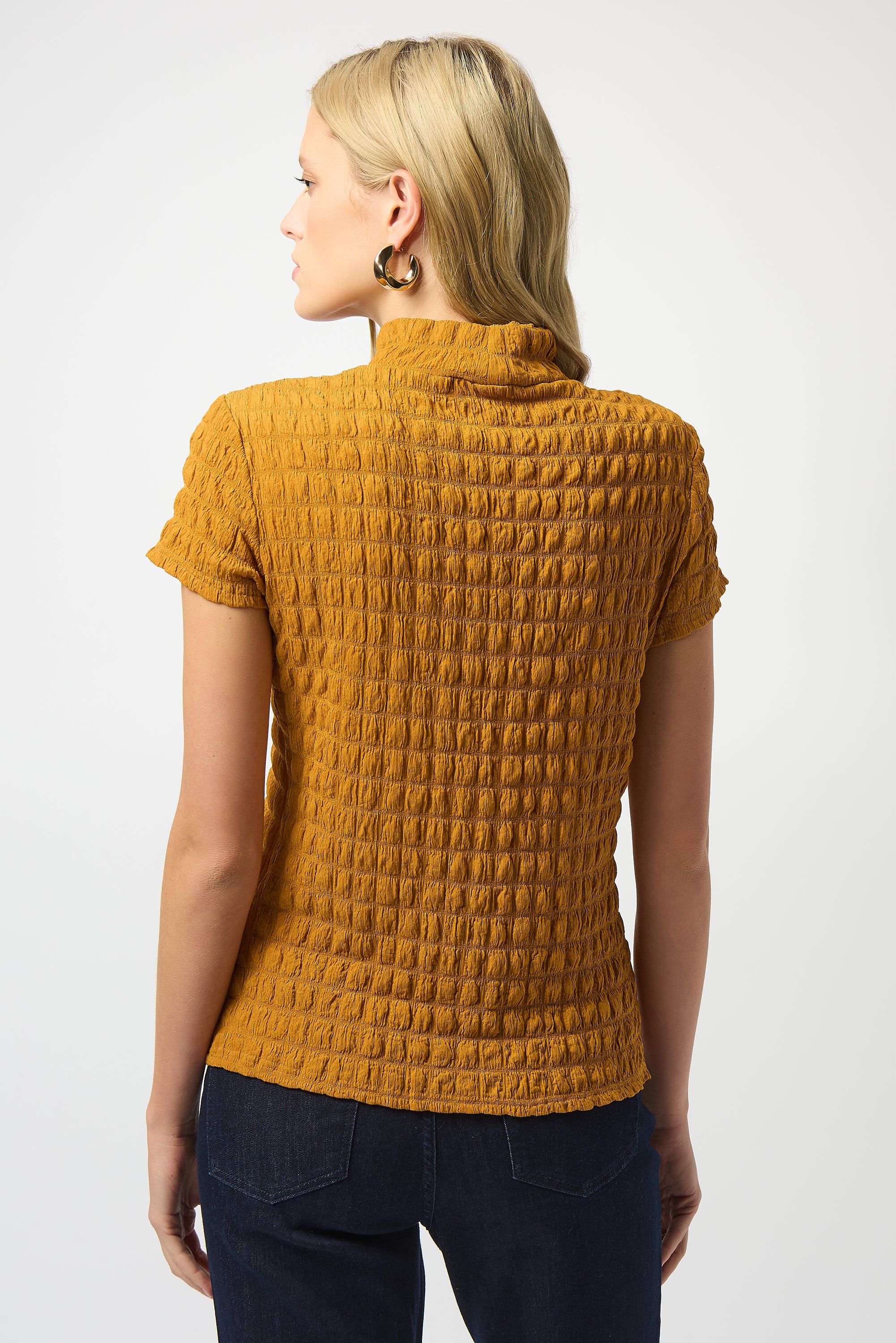 JOSEPH RIBKOFF Short Sleeve Pullover