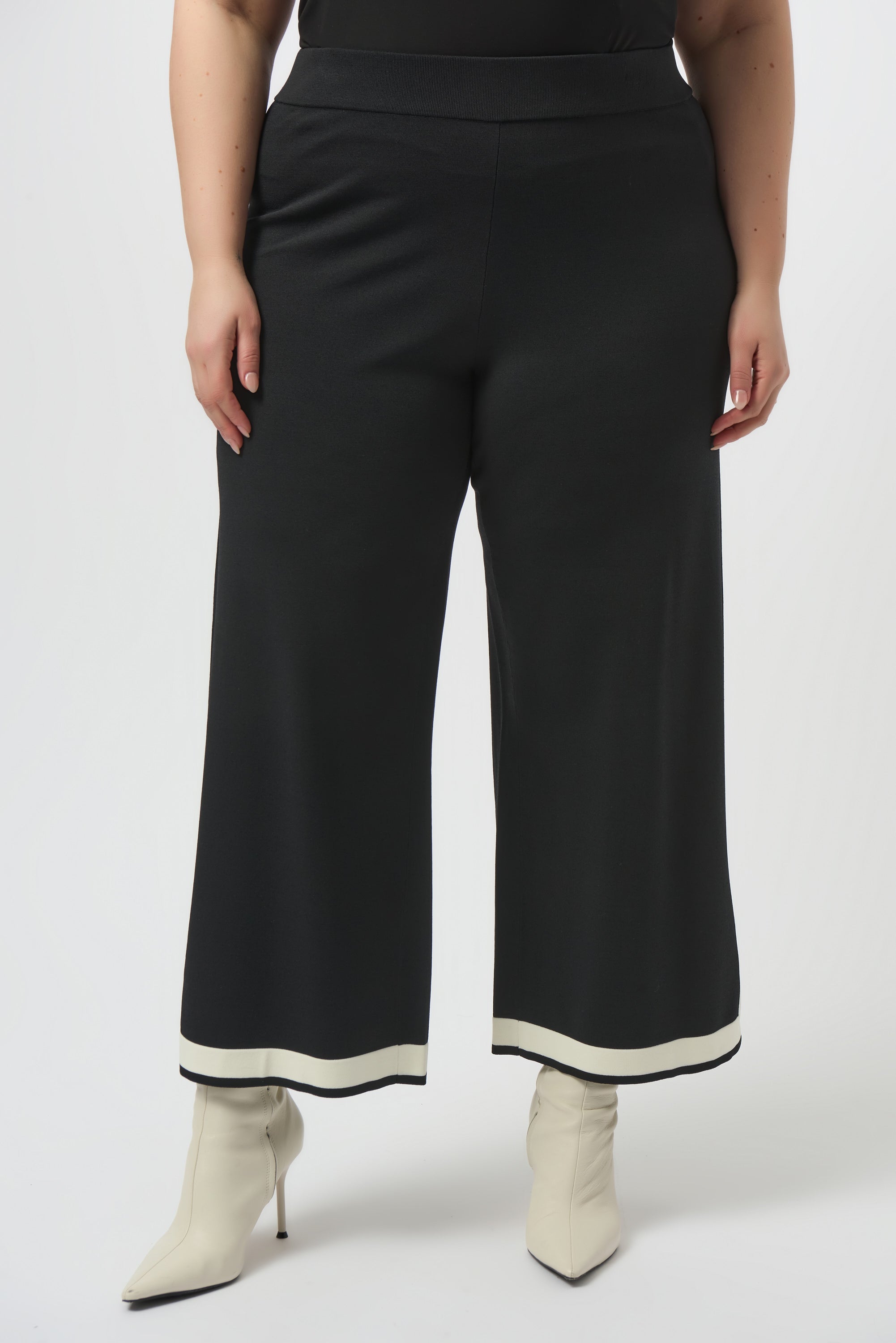 JOSEPH RIBKOFF Knit Pants