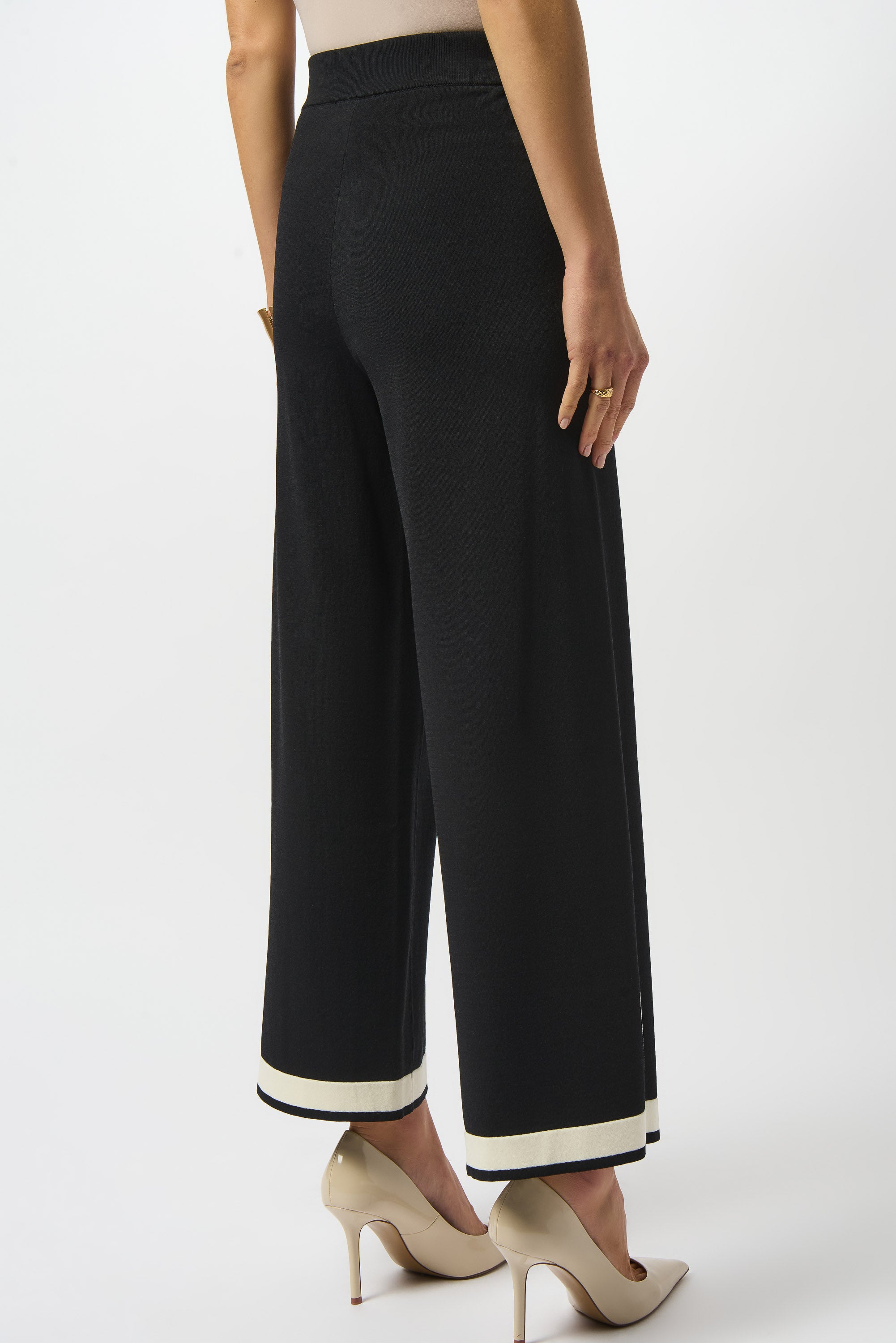 JOSEPH RIBKOFF Knit Pants