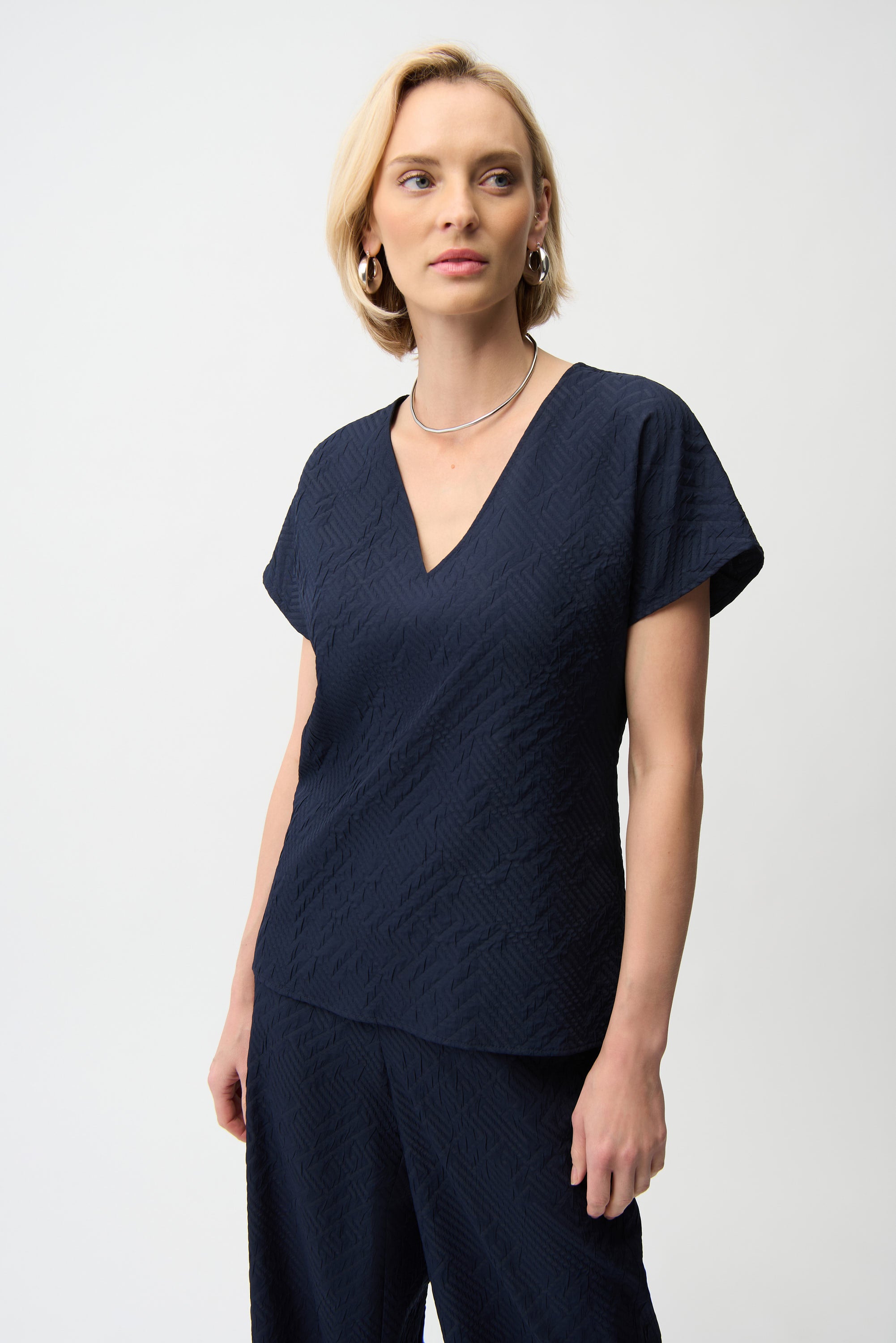 JOSEPH RIBKOFF Short Sleeve Blouse