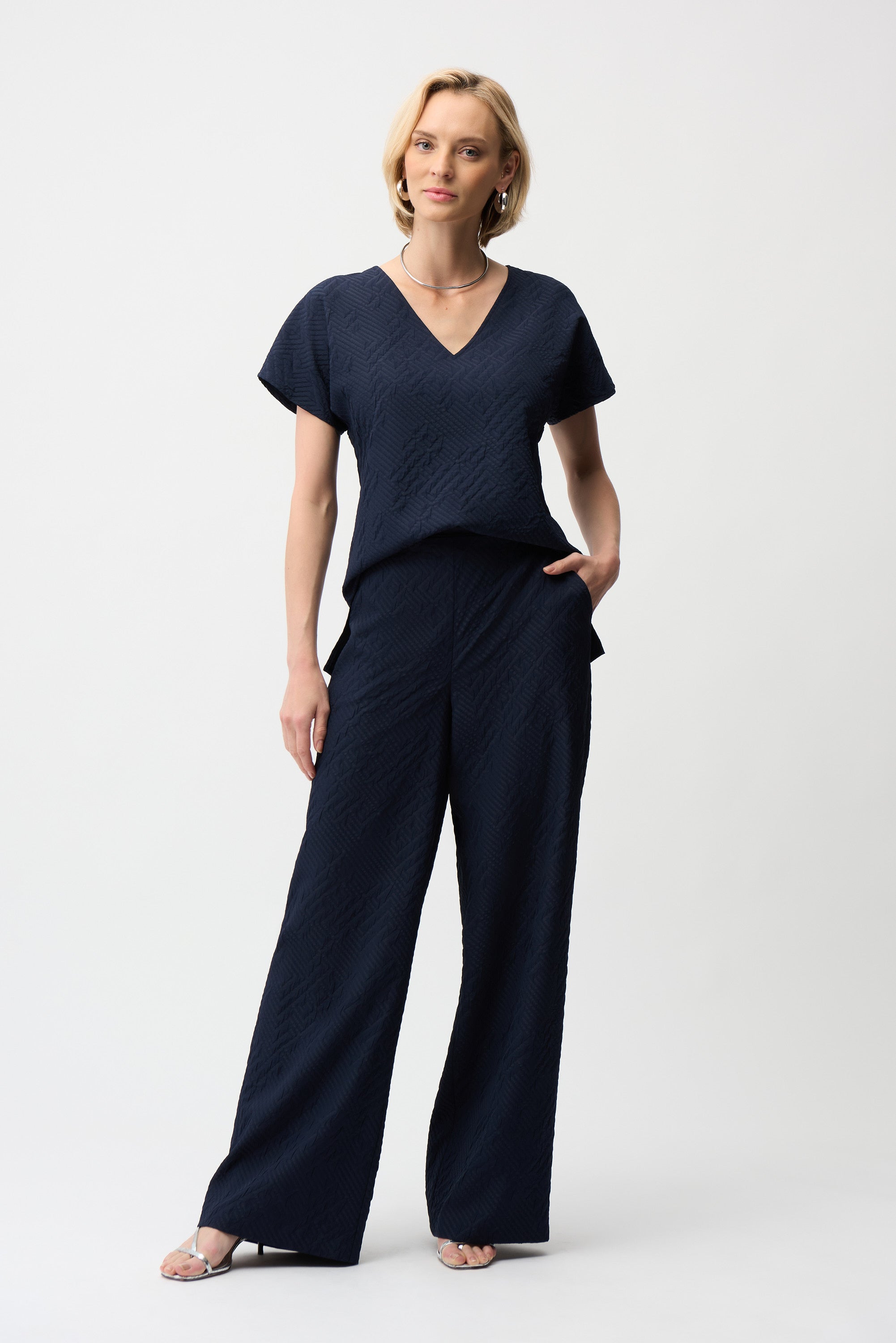 JOSEPH RIBKOFF Short Sleeve Blouse