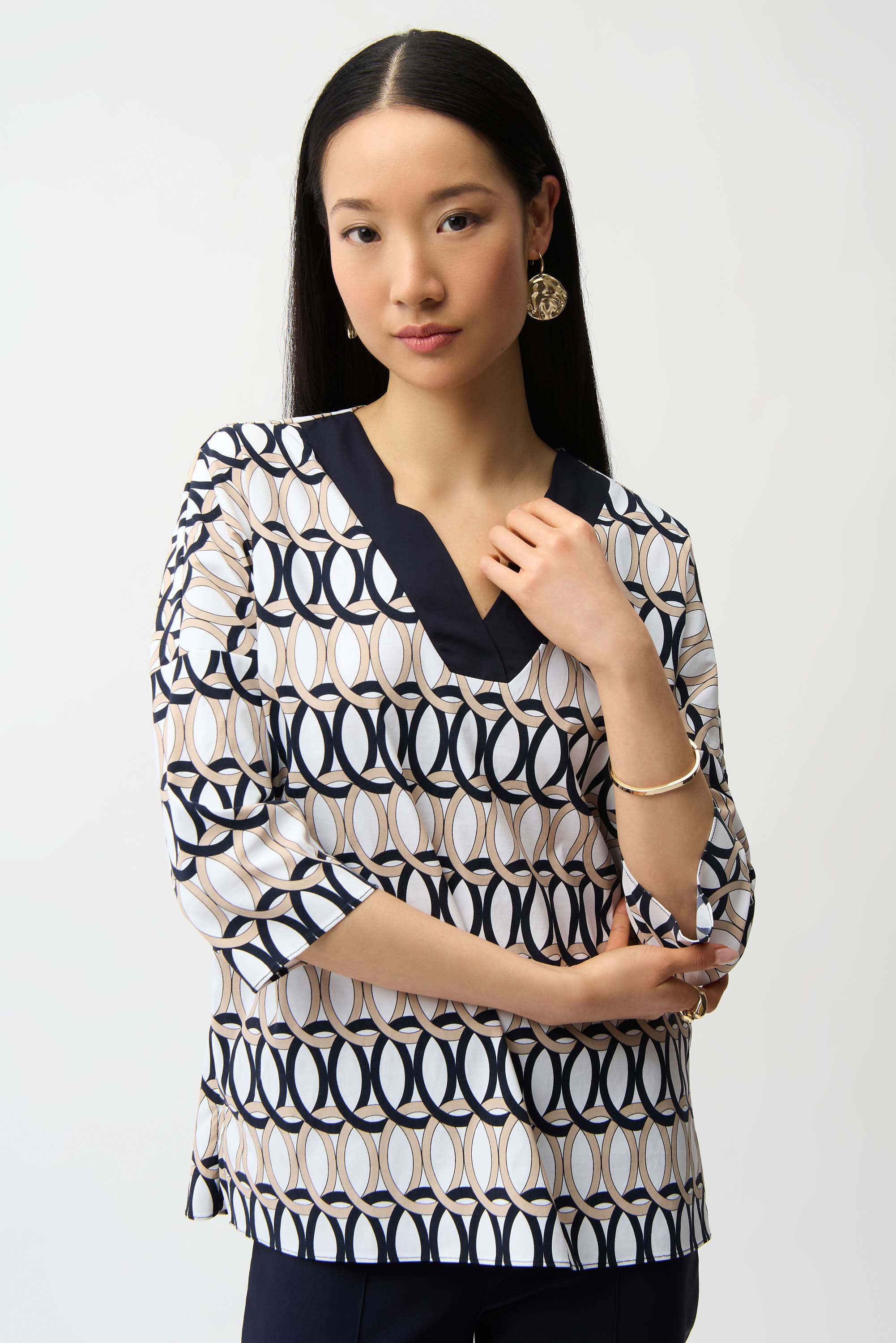 JOSEPH RIBKOFF Patterned Blouse