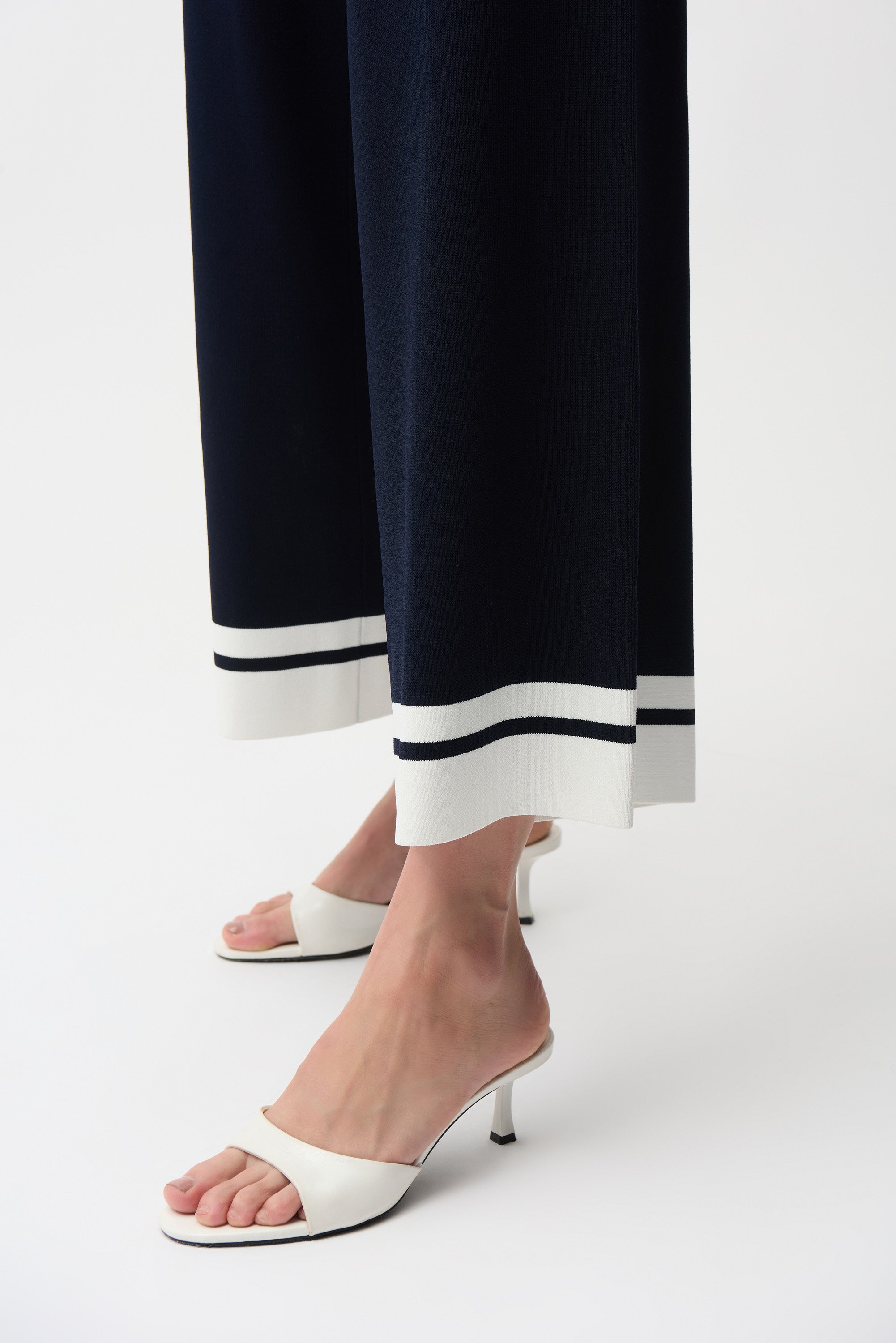 JOSEPH RIBKOFF Culotte Pants