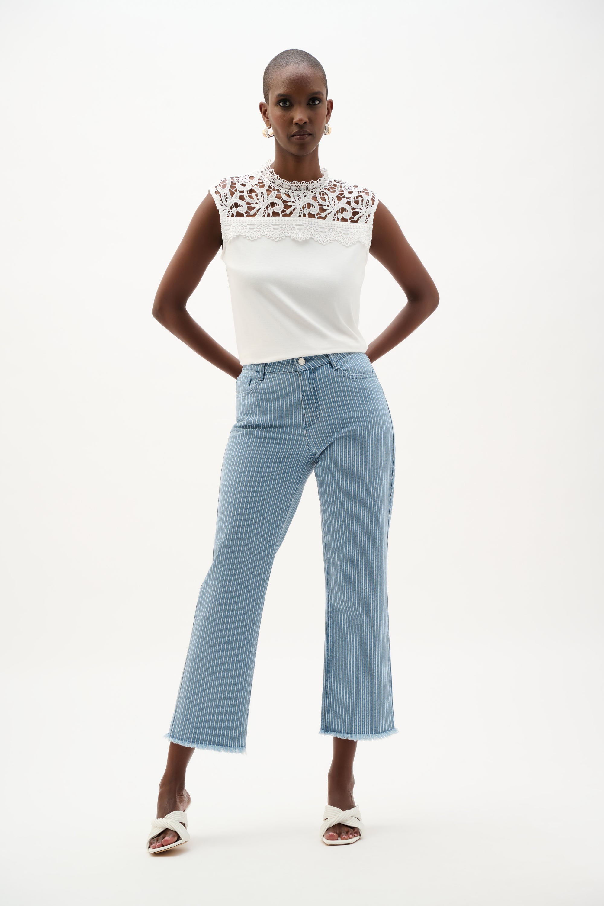JOSEPH RIBKOFF Sleeveless Blouse