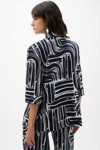 JOSEPH RIBKOFF Patterned Blazer