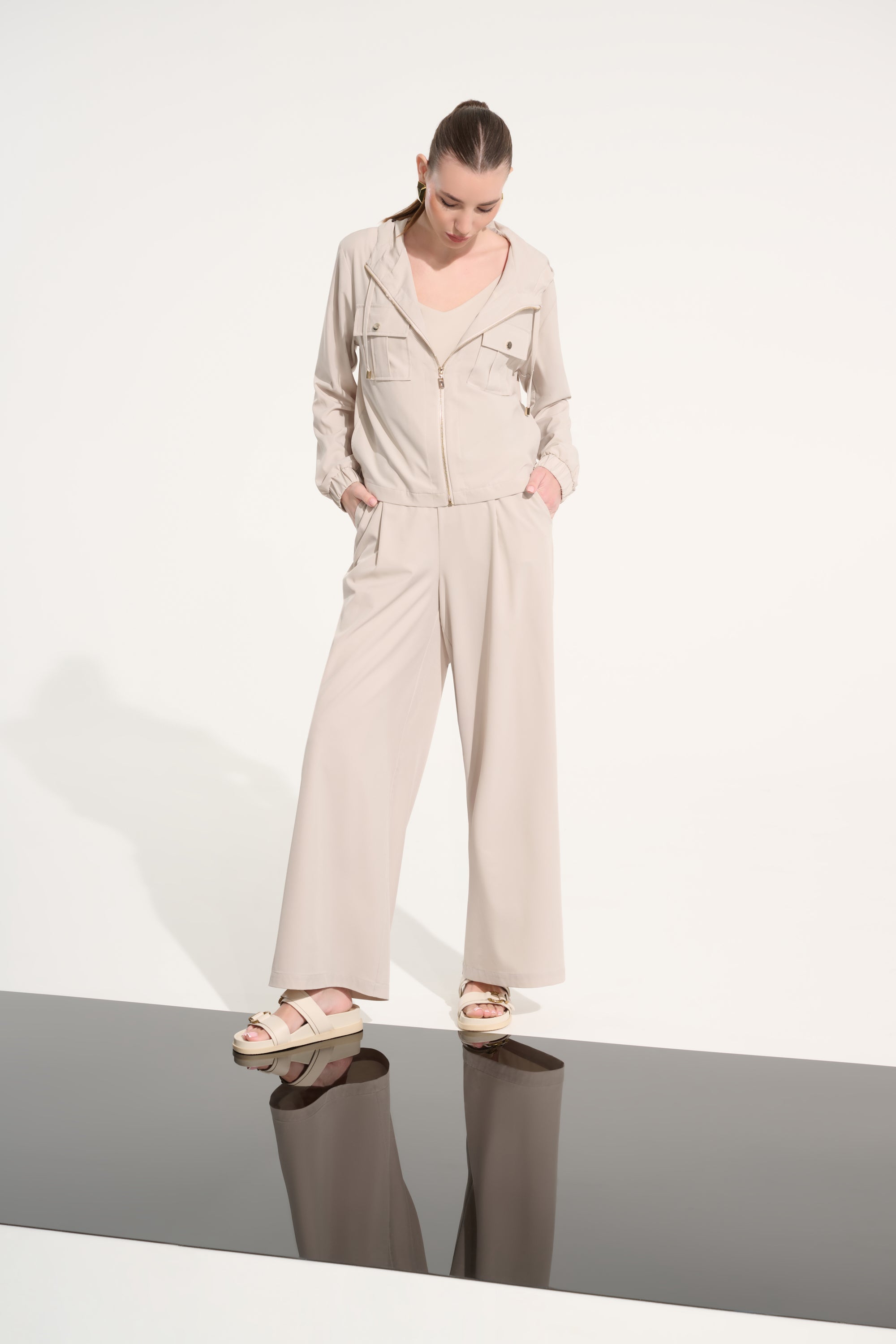 JOSEPH RIBKOFF Leisure Pants