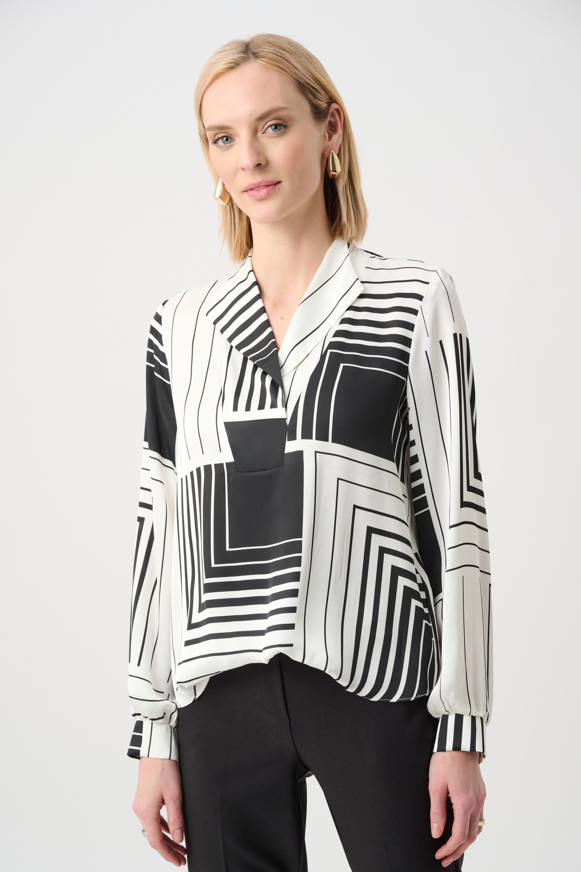JOSEPH RIBKOFF Geometric Blouse