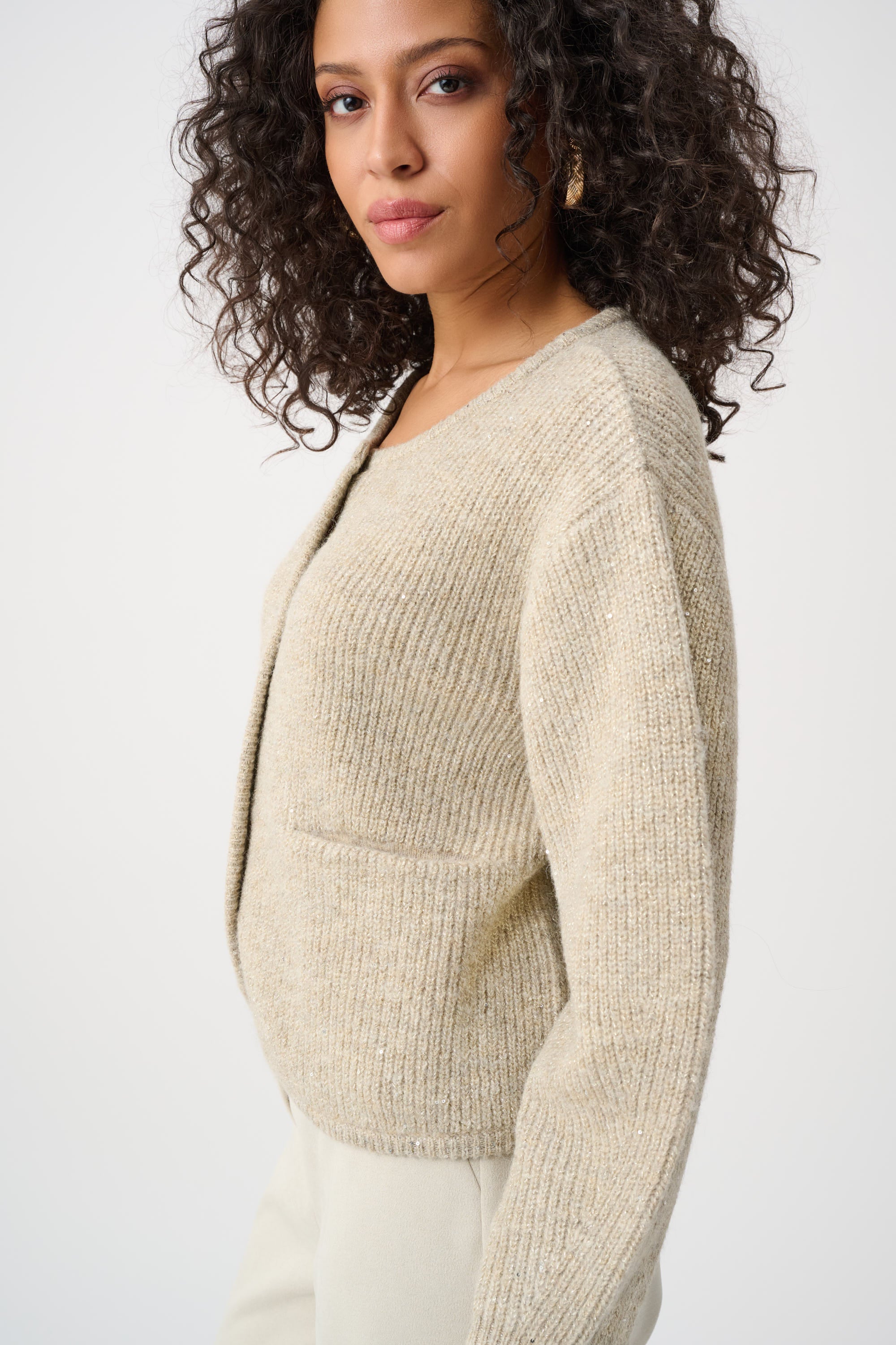 JOSEPH RIBKOFF Boxy Crewneck Sweater