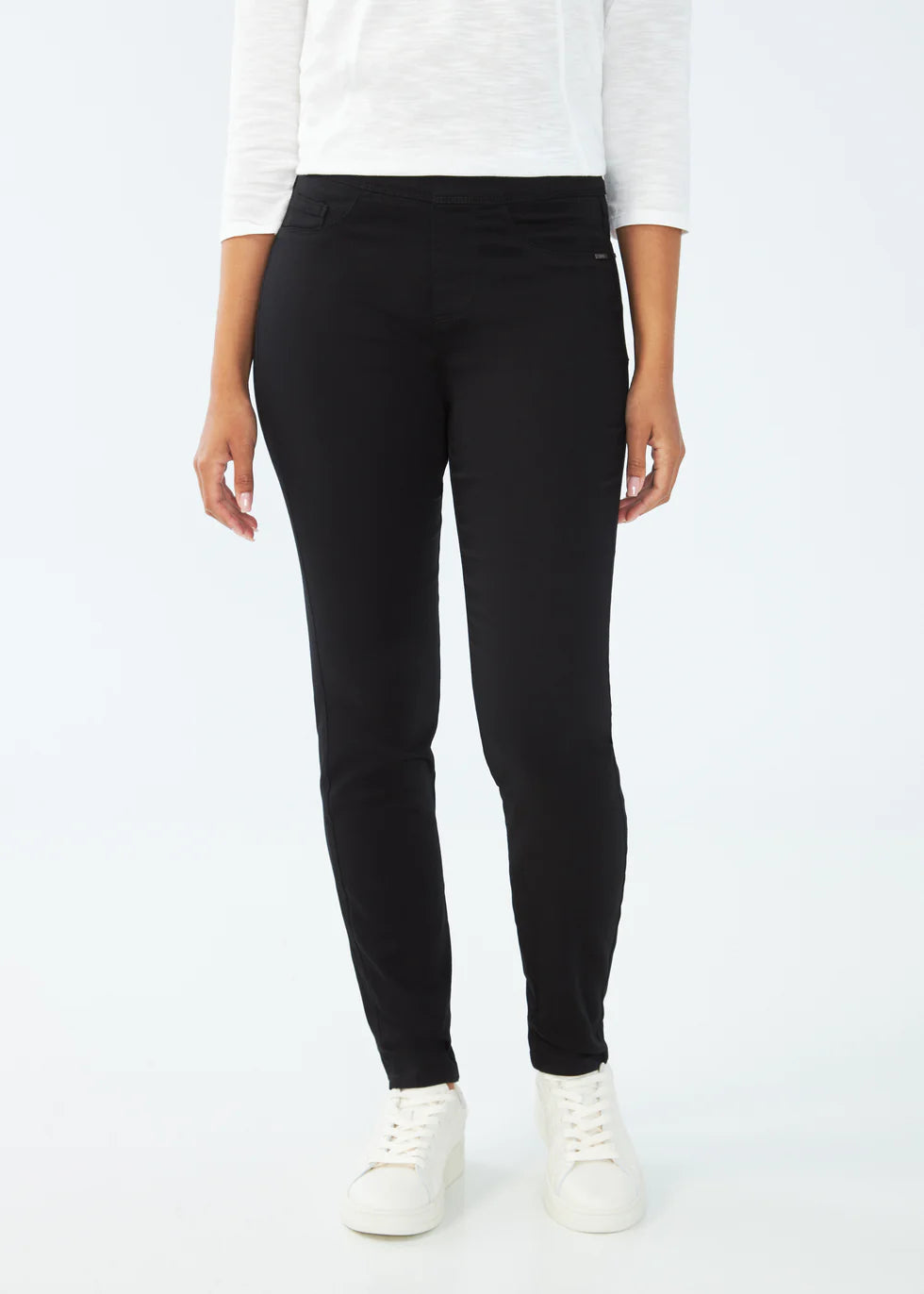 FJD Pull-on Slim Leg Jeans