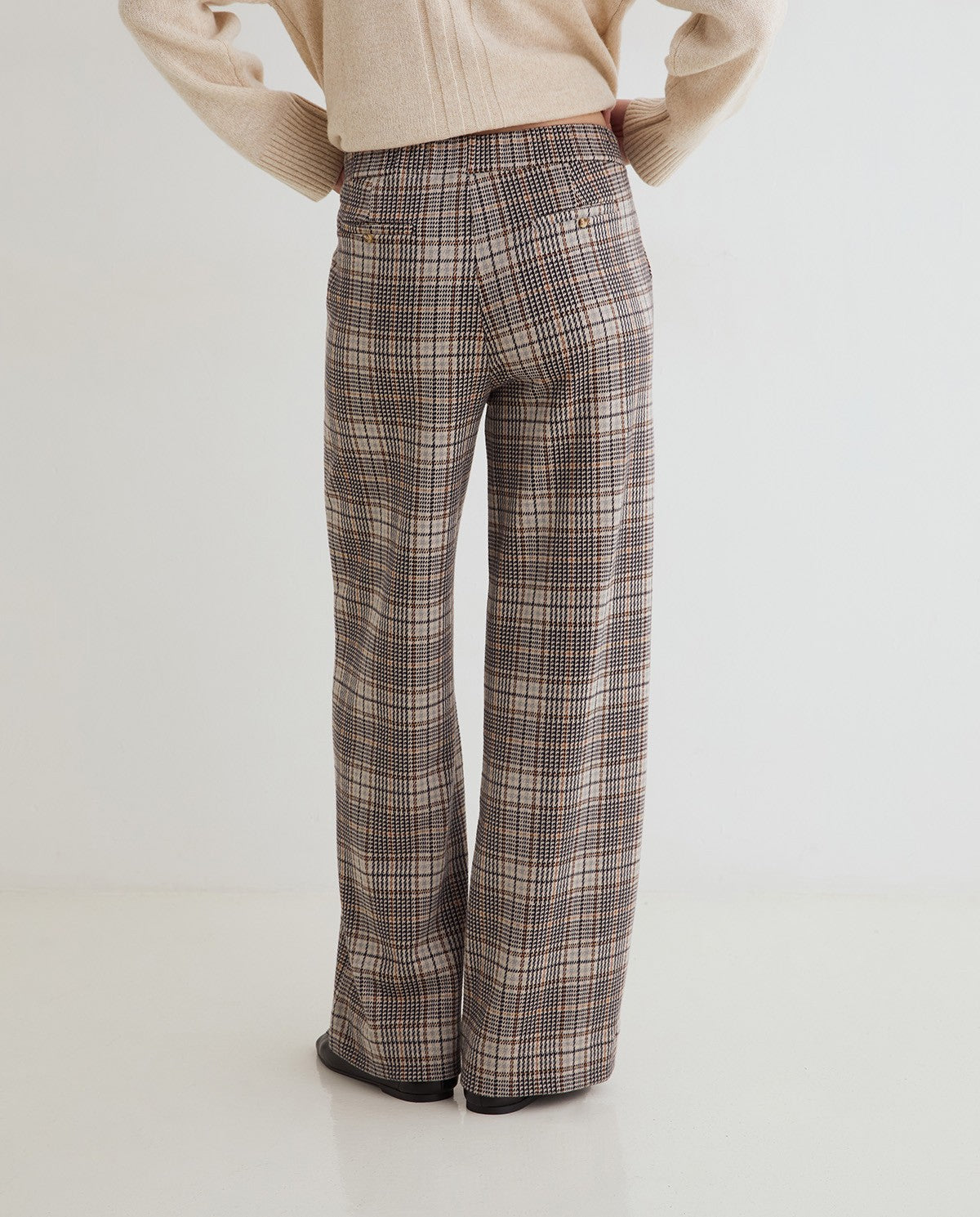 YERSE Plaid Pants