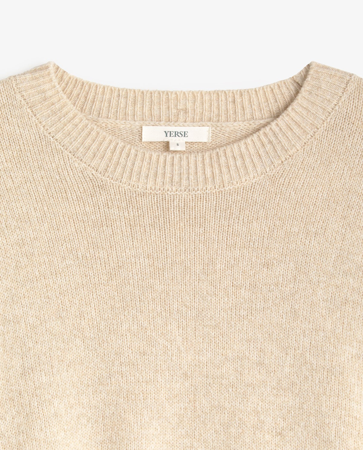 YERSE Sweater w/ Scarf
