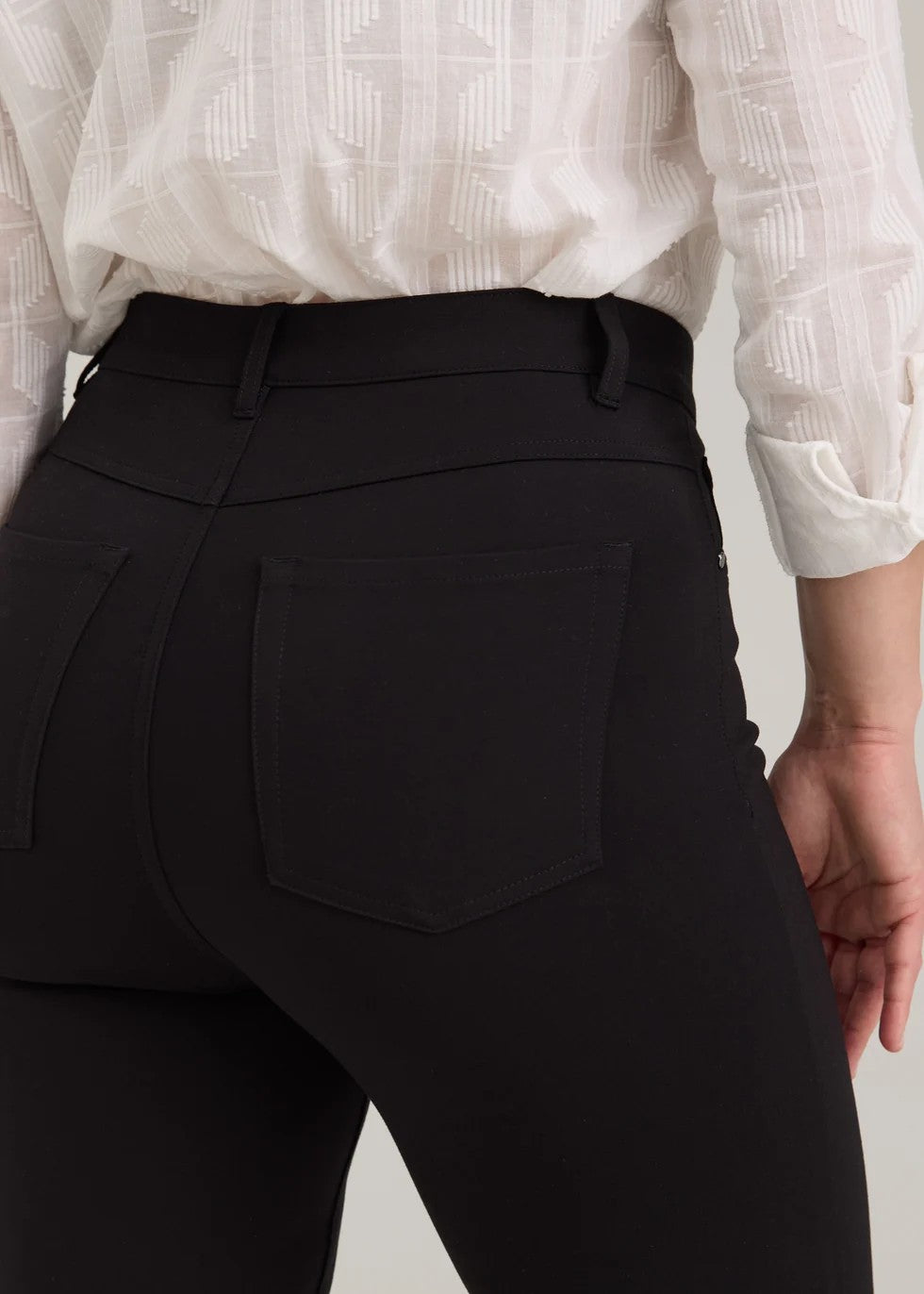 FDJ Suzanne PDR Straight Leg Pants Petite