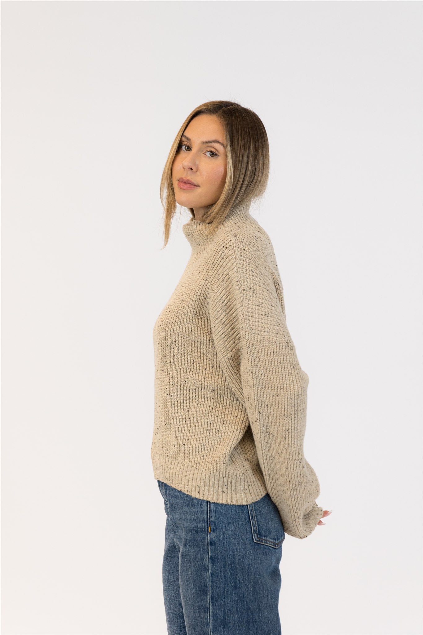 LYLA + LUXE Evoletflex Mock Neck Sweater