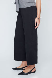 RENUAR Wide Leg Crop Pants