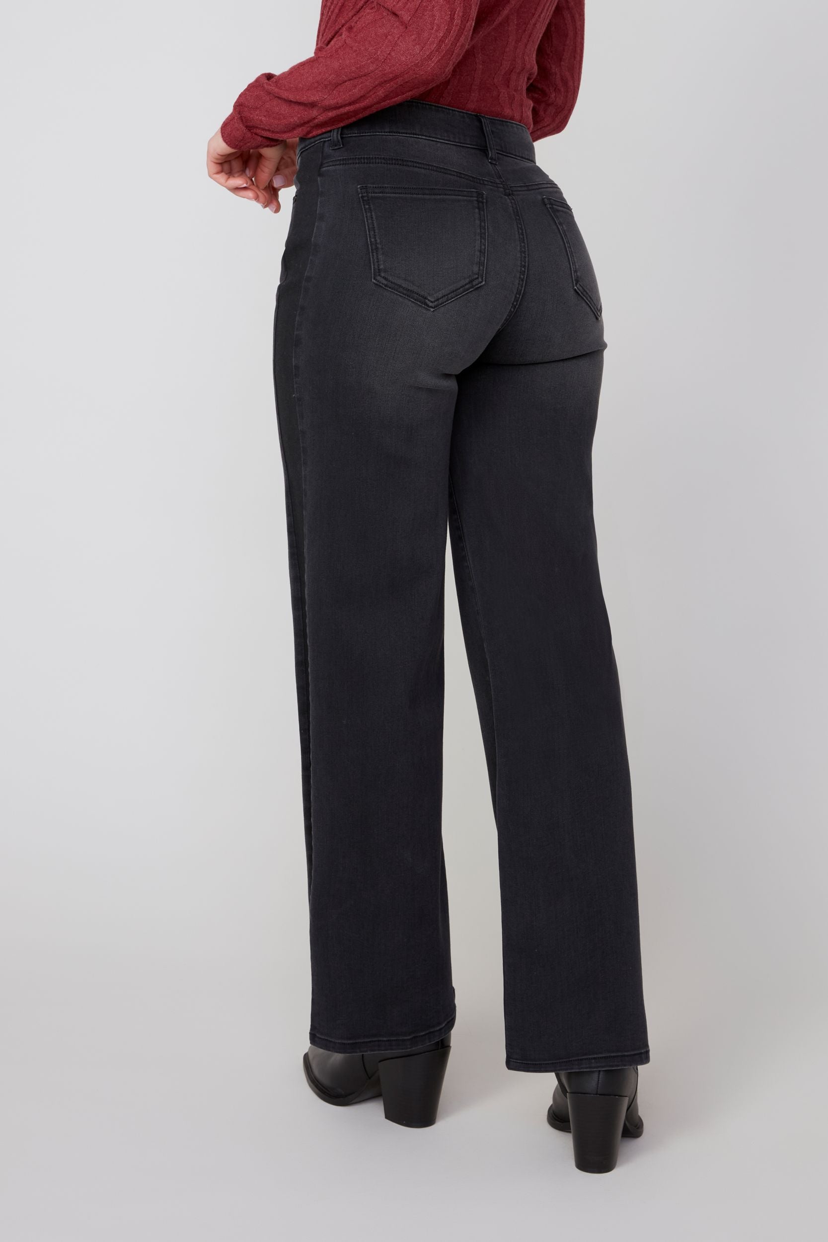 RENUAR Wide Leg Denim