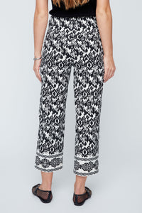 RENUAR Patterned Pants