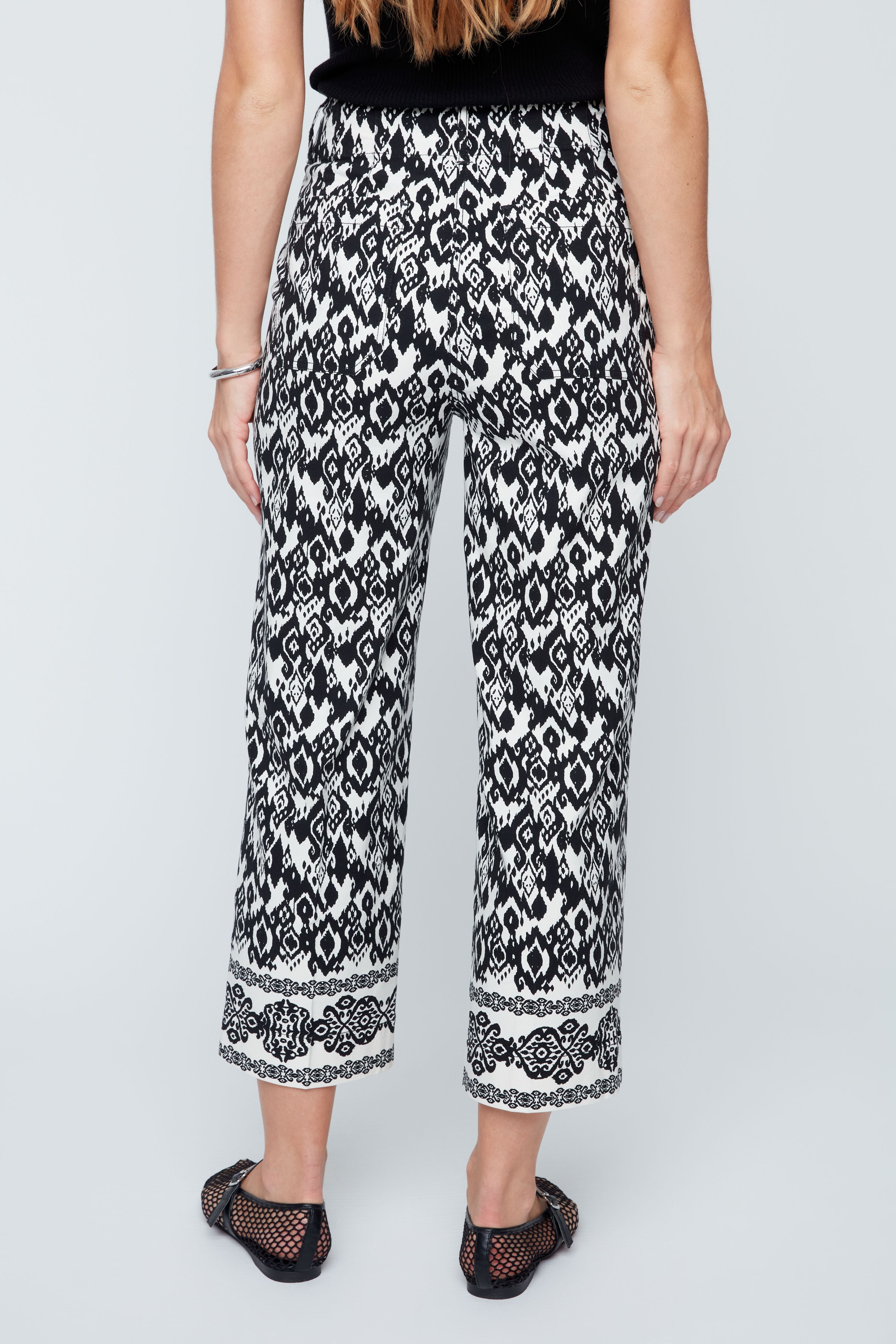 RENUAR Patterned Pants