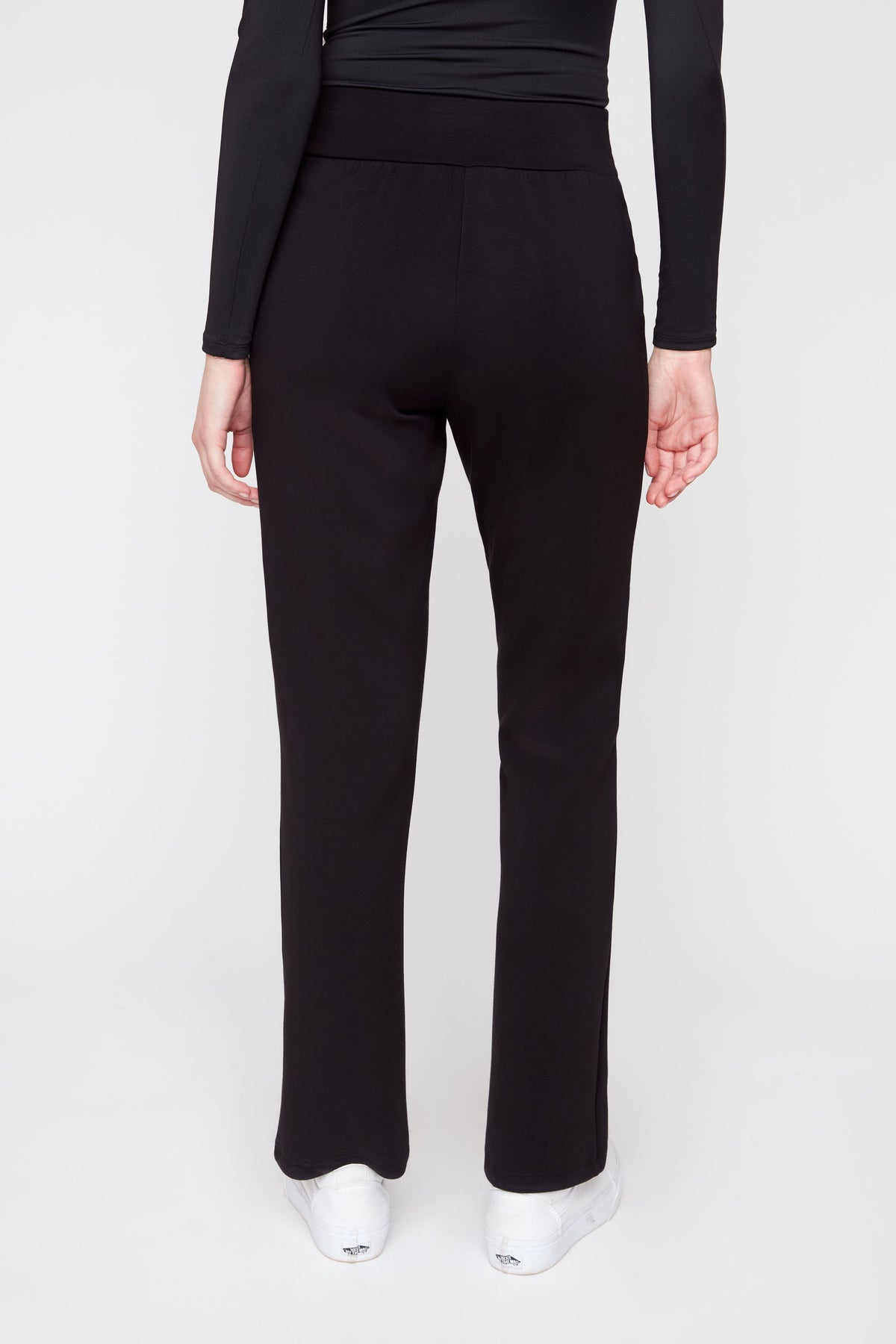 RENUAR Leisure Pants